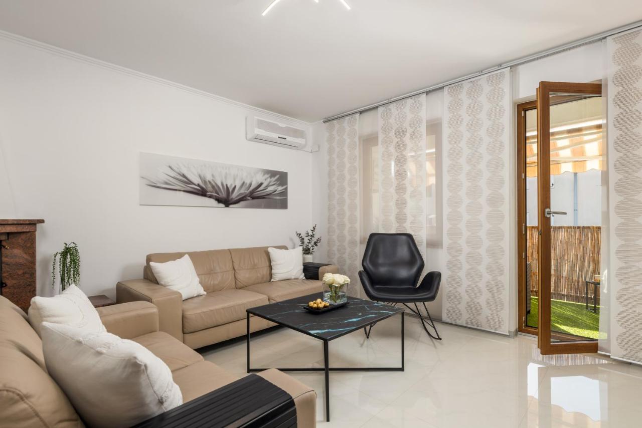 Nobis Apartment Rijeka Exterior foto