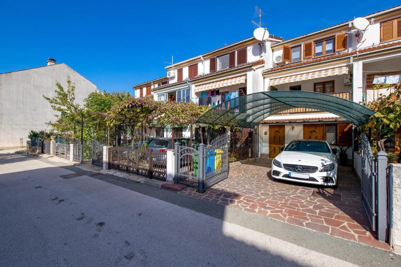 Nobis Apartment Rijeka Exterior foto